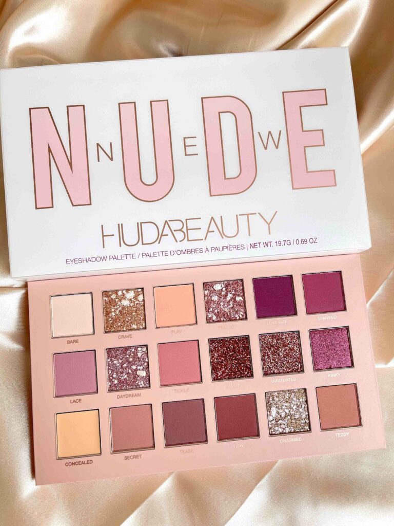 Paleta New Nude Huda Beauty Blush Maquillaje